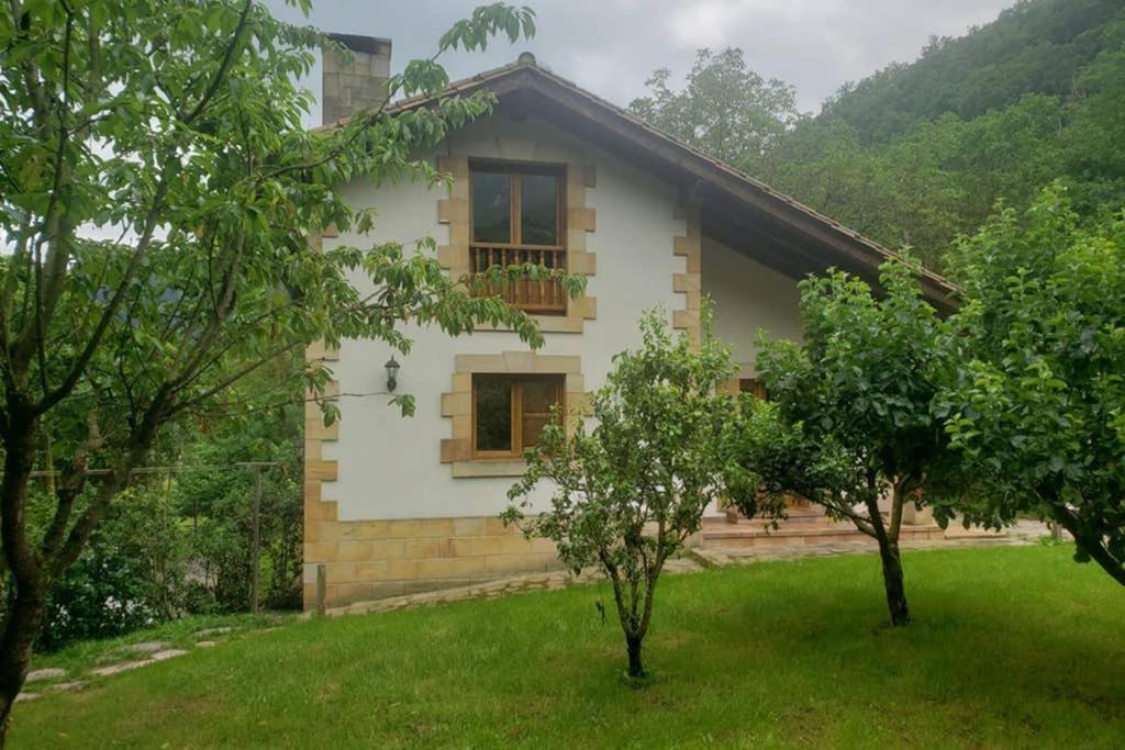 Villa Casa el Viñadal Arguebanes Exterior foto