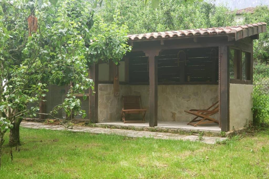 Villa Casa el Viñadal Arguebanes Exterior foto